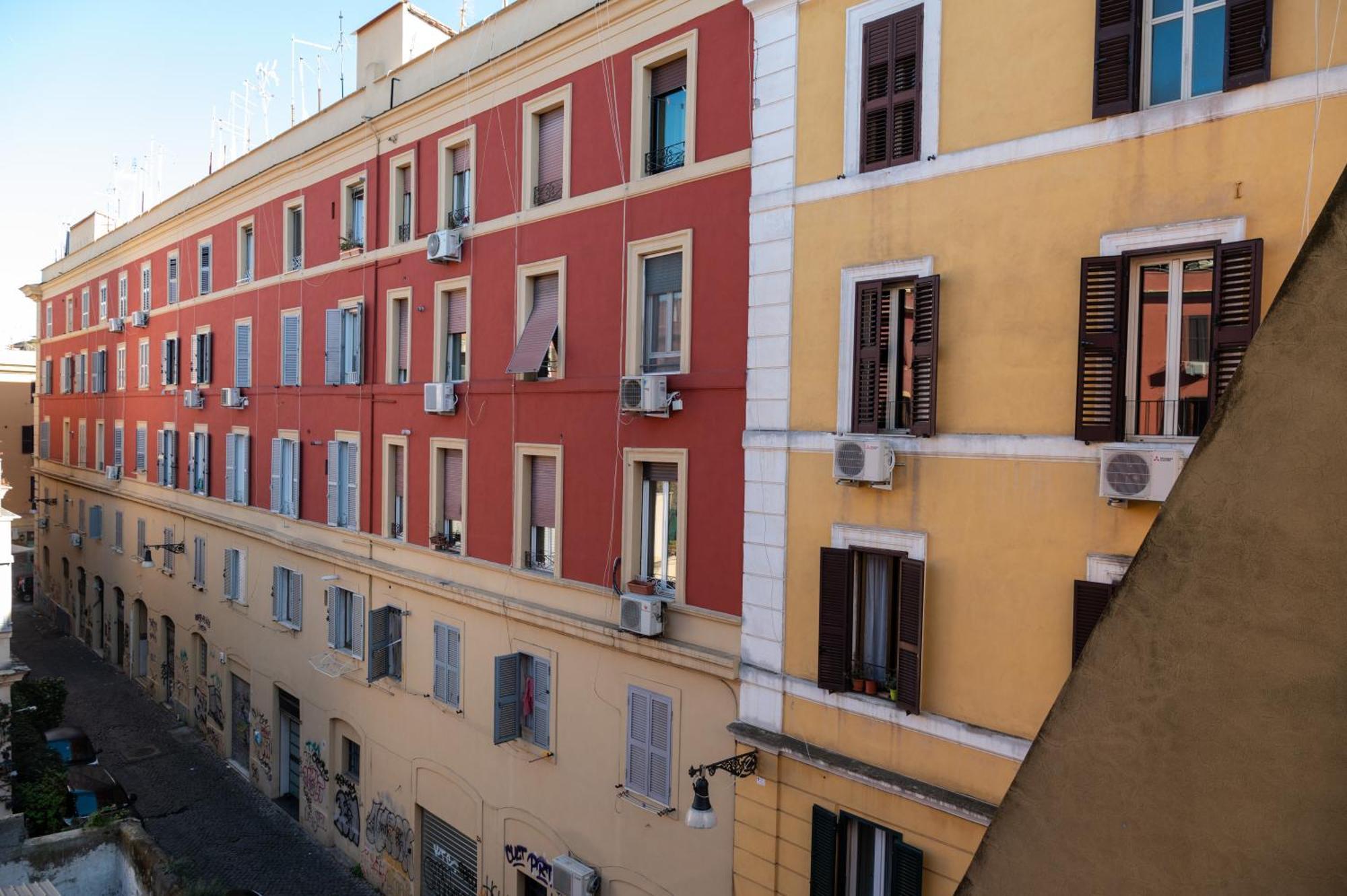 Half Palace, Relaxing Apartment In Rome San Lorenzo Exteriér fotografie